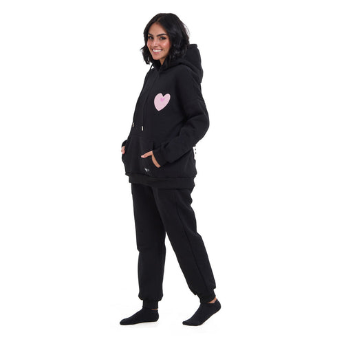طقم بيجامة شتوية للسيدات هودي مطبوع اسود "self love era"